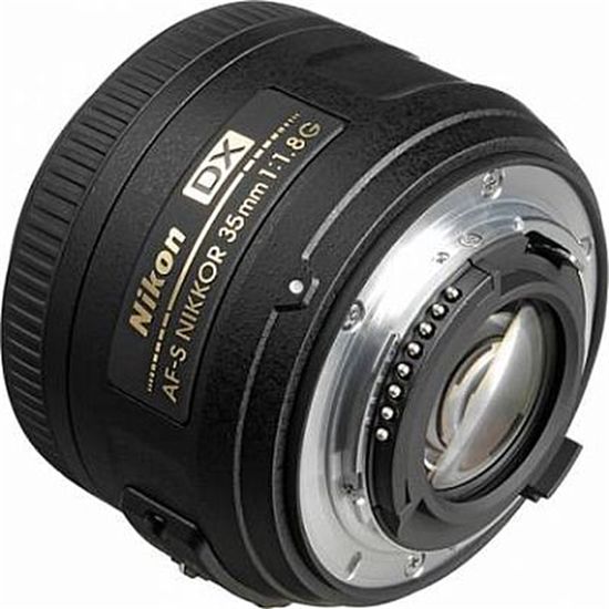 nikon 1.8 35