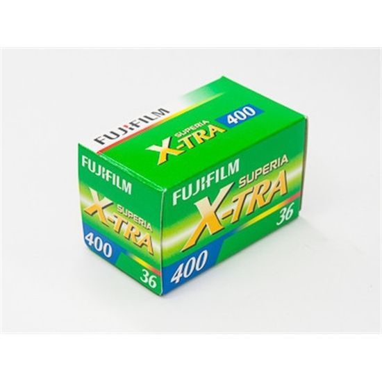 Filme Fuji Superia X-Tra 36 poses ASA 400.