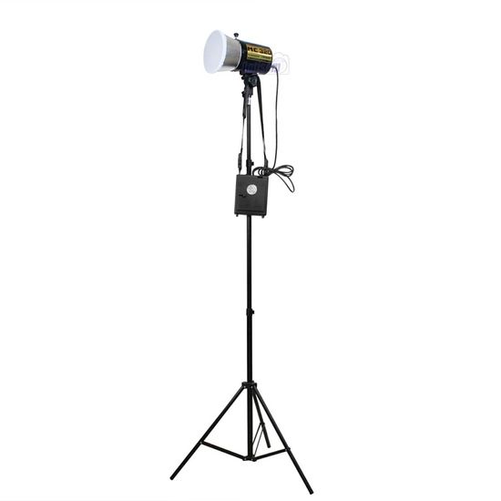 Flash Estúdio a Bateria 6v - MC-320 Watts de Potencia. Flash Estúdio a Bateria 6v - MC-320 Watts de Potencia.