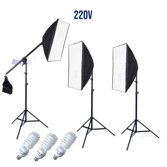 Kit luz estúdio Greika Agata Girafa PKSB04 220V 255W Kit luz estúdio Greika Agata Girafa PKSB04 220V 255W