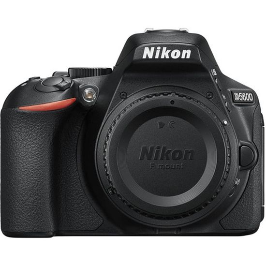 Camera Nikon D5600 Corpo - Wi fi