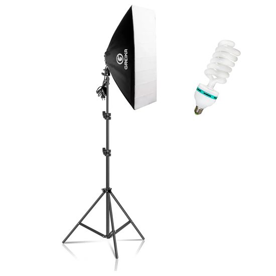 Kit Iluminação Softbox Greika 50x70cm + Tripé 2m + Lâmpada 220v Kit Iluminação Softbox Greika 50x70cm + Tripé 2m + Lâmpada 220v