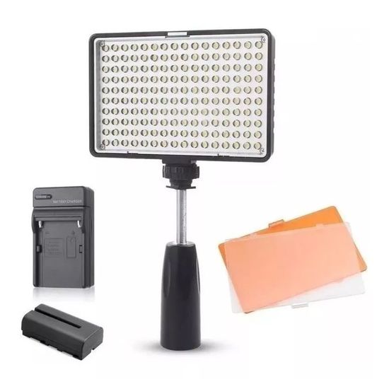 Iluminador Led Video Travor Tl180s + Bateria F550/f570 E Carregador Iluminador Led Video Travor Tl180s + Bateria F550/f570 E Carregador